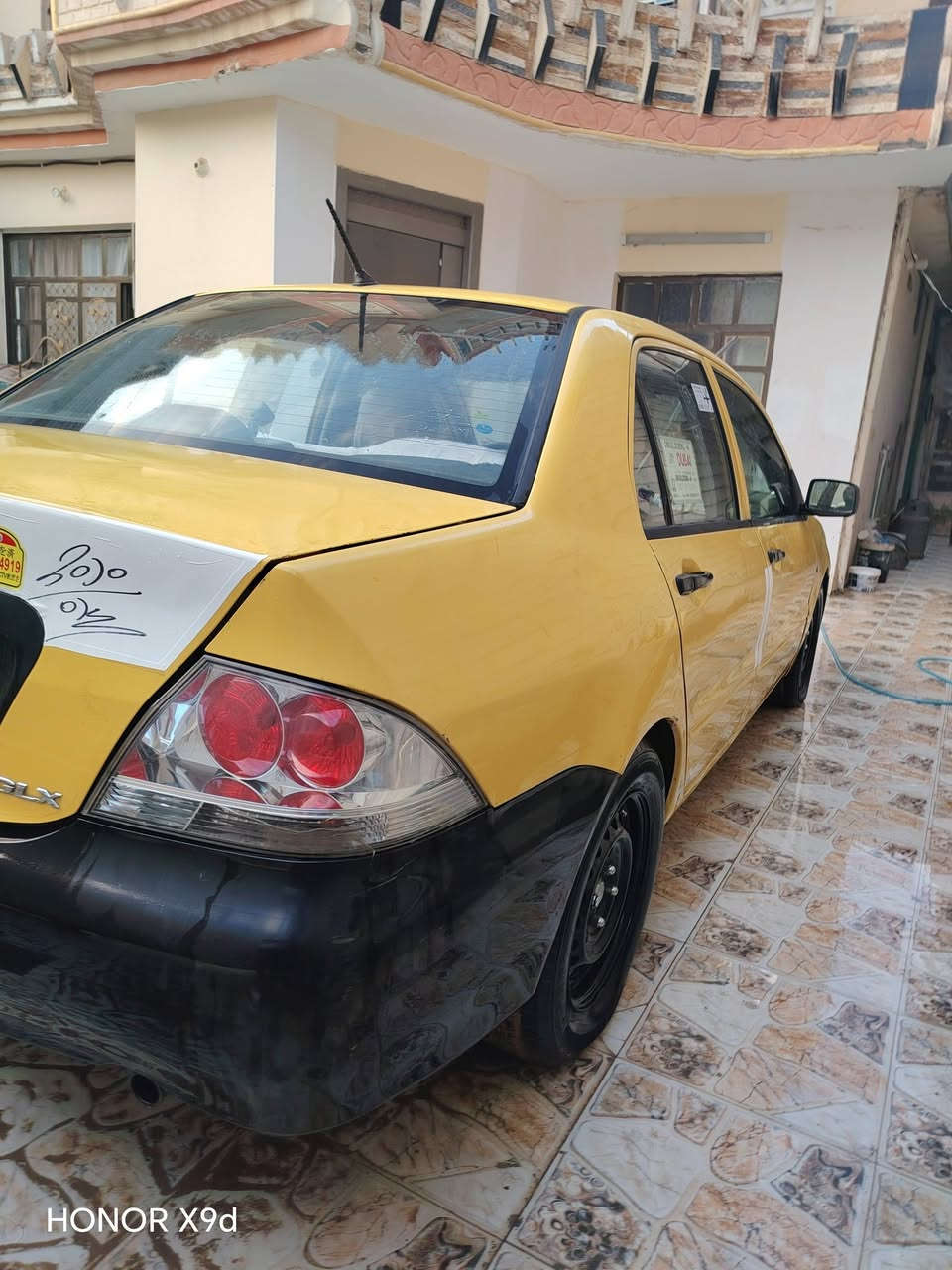 لانسر ٢٠١٠ • رقم بغداد • كير ومكينة مكفولة