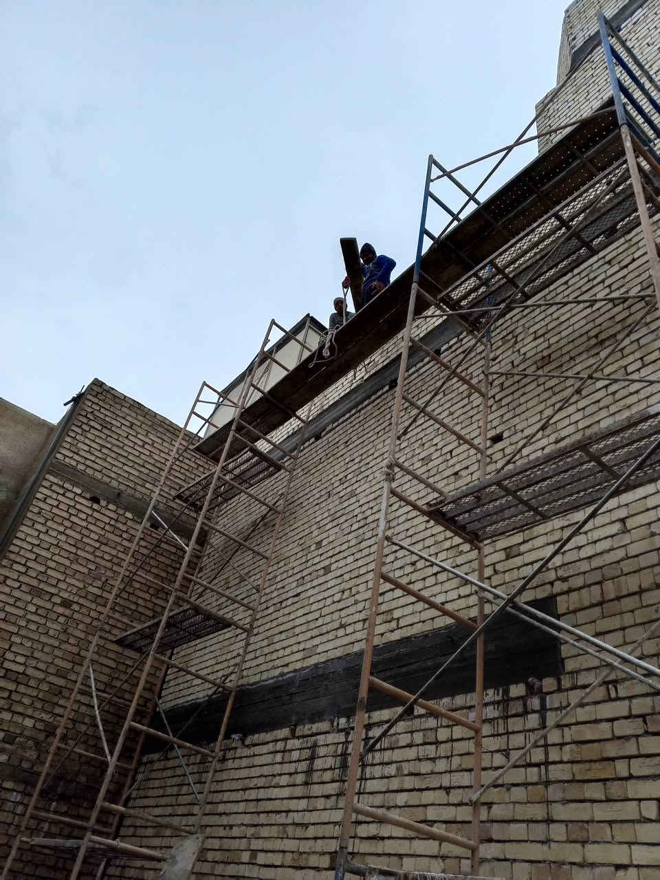 كادر لبخ وبياظ شرط درجة اوله والتزام بلعمل 
احنه من بابل نبات نفس الموقع 
*********** واتس
