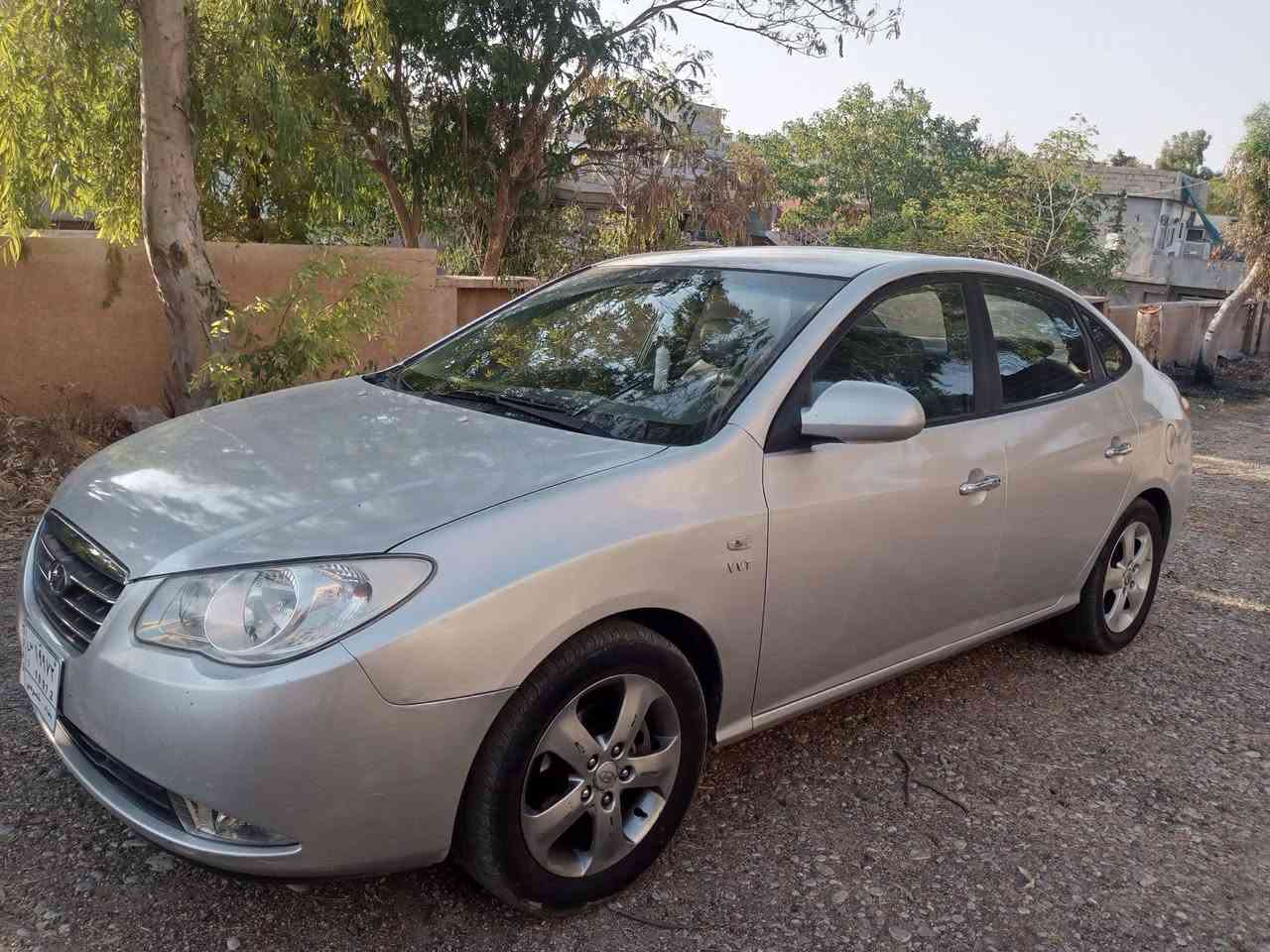 تازەداخل 2006ڕەقم یەک جوانە سقفو کەفرو خایسات بەشرت گێرو مەکینە بەشرت تایەی تازە ڕۆنی گۆڕاوە ساردوو گەرم مزبوت 146هەزار ڕۆشت کامل مسرف هەموگیانی بەشرت 44مەجالێ زۆر کم لە باوەنورە ***********

