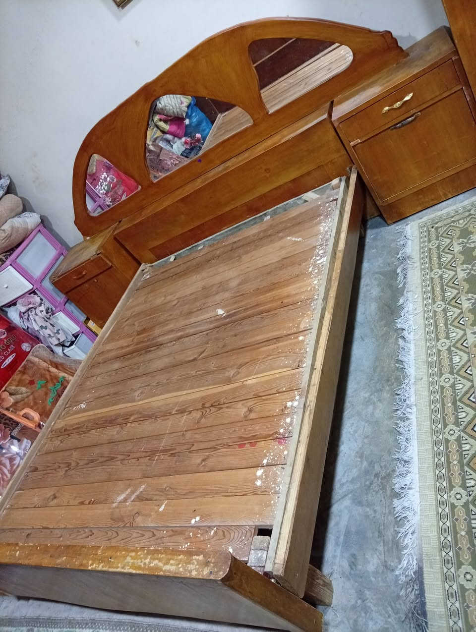 السلام عليكم غراض للبيع عنوان كركوك حي الحجاج للأستفسار ادخل خاص او الأتصال بالرقم واتساب 
                   ***********
