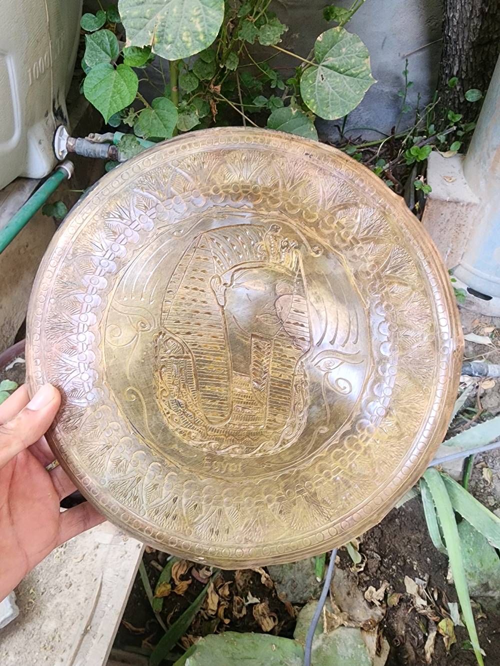 انتيكات نحاسية • البصرة