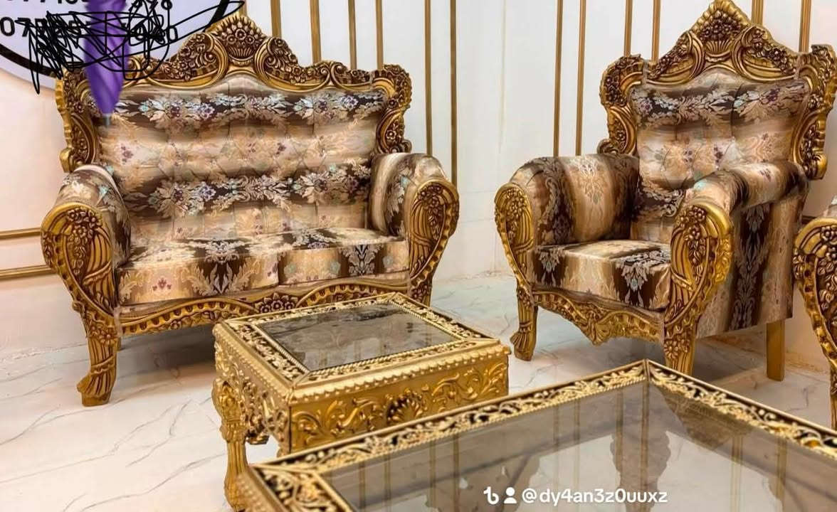 سلام عليكم تخم اخو الجديد 12 نفر معه طبله وصطيه مكانه تقاطع القدس الشراي يدخل خاص او يتصل ع هاذا الرقم ***********
