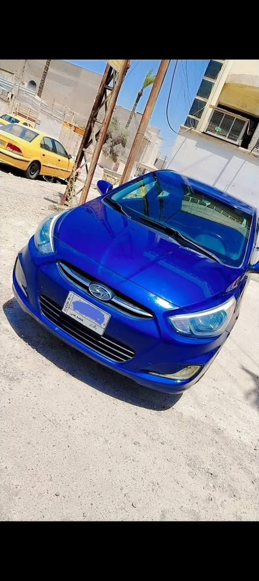 أكسنت امريكي 2016
ضربته بلجنطه 
الرقم بغداد باسمي تحويل ثاني يوم 
ماشيه 92ميل
مواصفات عاديه السيارة على ايدي مال بيت 
مكاني بغداد الامين الثانيه
السعر 85 وبيها مجال بسيط
رقم الهاتف***********
