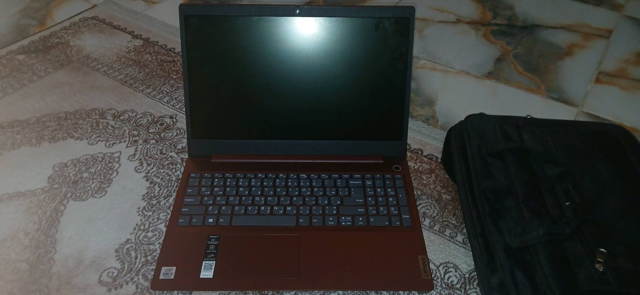  لابتوب   جديد غير مستعمل Lenovo
الجيل العاشر ،السعر 85 وبيه مجال
Windows 10
inter core i3 
الرام 4كيكا
الهارد 1 تيرا،1000 كيكا
مع شاحنة أصلية وحقيبة
مشتري قبل سنة ونص ب٢٥٠
رايدة ب85 وبيه مجال