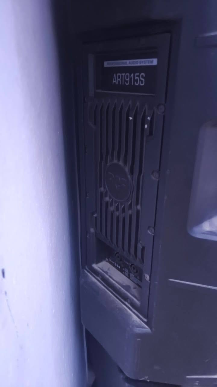للبيع سماعات أر سي اف 915 بور أربع خطوط أمريكي ورافع قدره ألماني للتواصل ولاستفسار ***********
