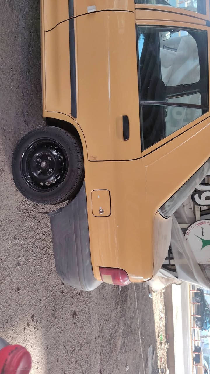 سلام عليكم سايبا ١٥ نظيفه ومكفوله من محرك من كير من صدر من تايرات من شواصي  تاخذها كبل للشارع فقط التبريد بي ليك
باسمي شخصيا رقم بغداد سنويه تنتهي ٢٠٣٠
السعر ٣١
مكاني البياع المواصلات
***********
