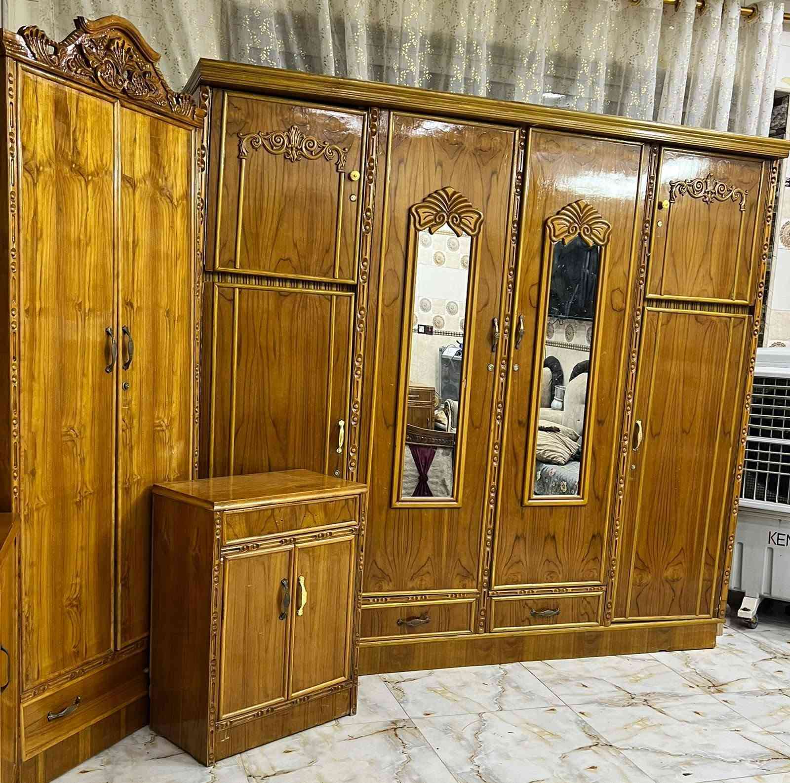 650غرفه زان خشب عراقي سبع قطع صاج الضهر جرجوبه زاويه كنتوريه كومدي احذيه بغداد الحسينيه مال الراشديه وعندي توصيل ***********

