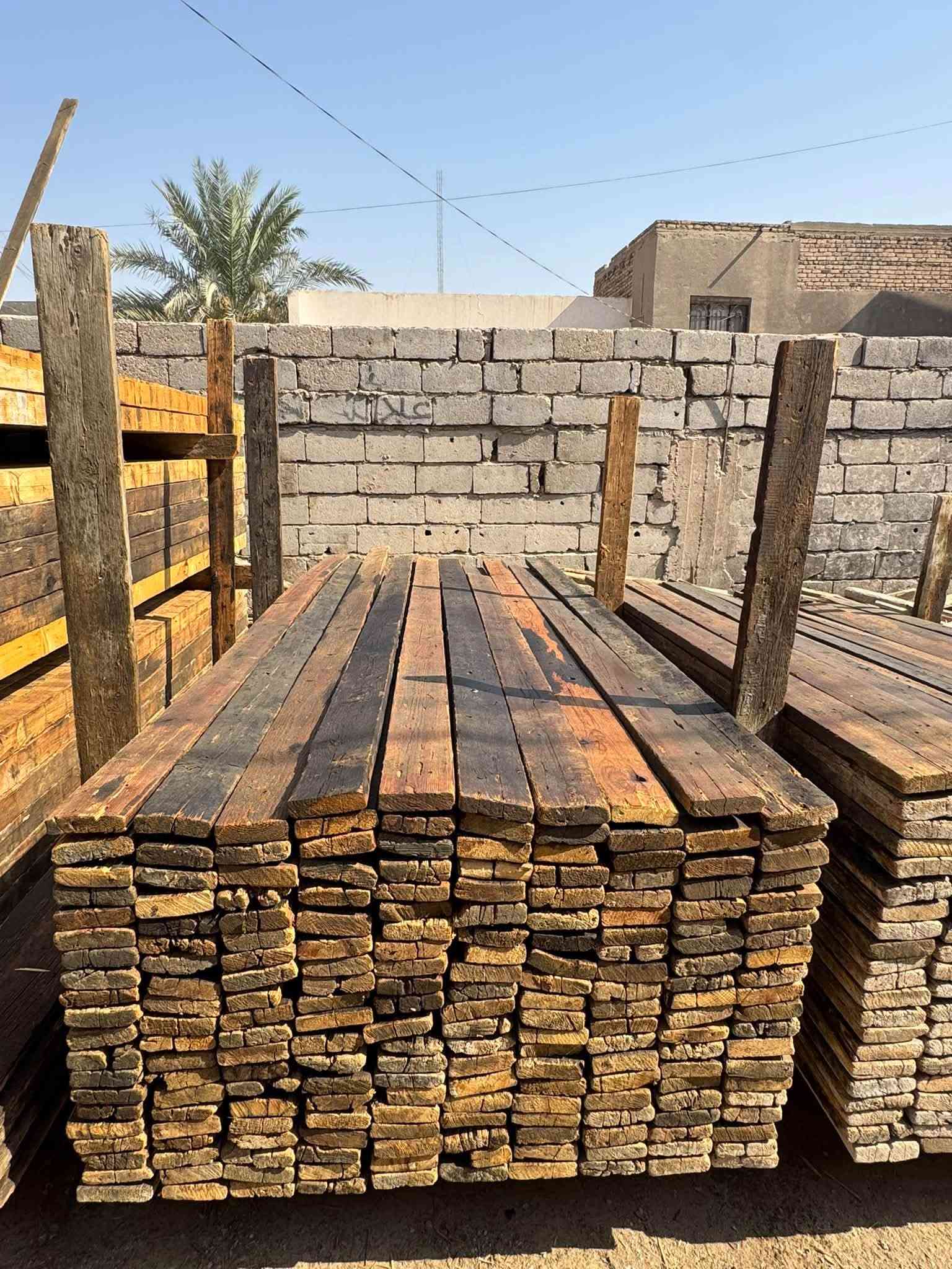 قالب خشب للبيع أنج تارس روسي عدد 23 مكعب ونص ( الطوال 14 مكعب ) ***********
