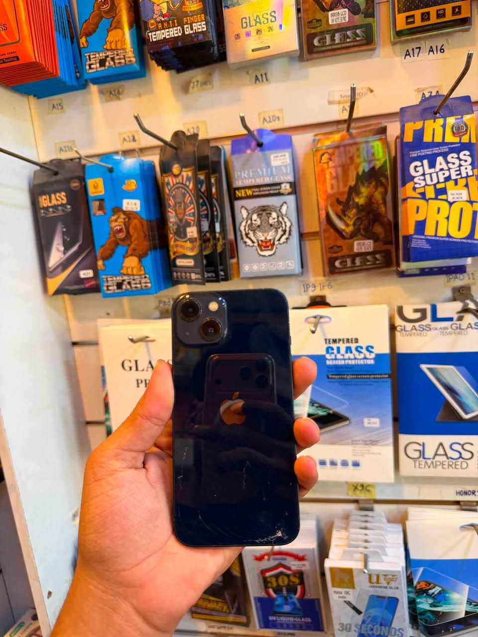 iPhone 13
الذاكرة 128

البطارية 77

نموذج M شرق الاوسط

كامل ملحقات✅

الضرر فقط الظهر مفطور ومماثر عليه

السعر راح يصير بي عرض قوي🔥🔥

_______________________
الضمان لدى مركزنا 5 ايام من تاريخ الشراء✅

الديوانية—سوك هرج—مركز الموسوي—قرب كراج الطوابق

للحجز

***********
