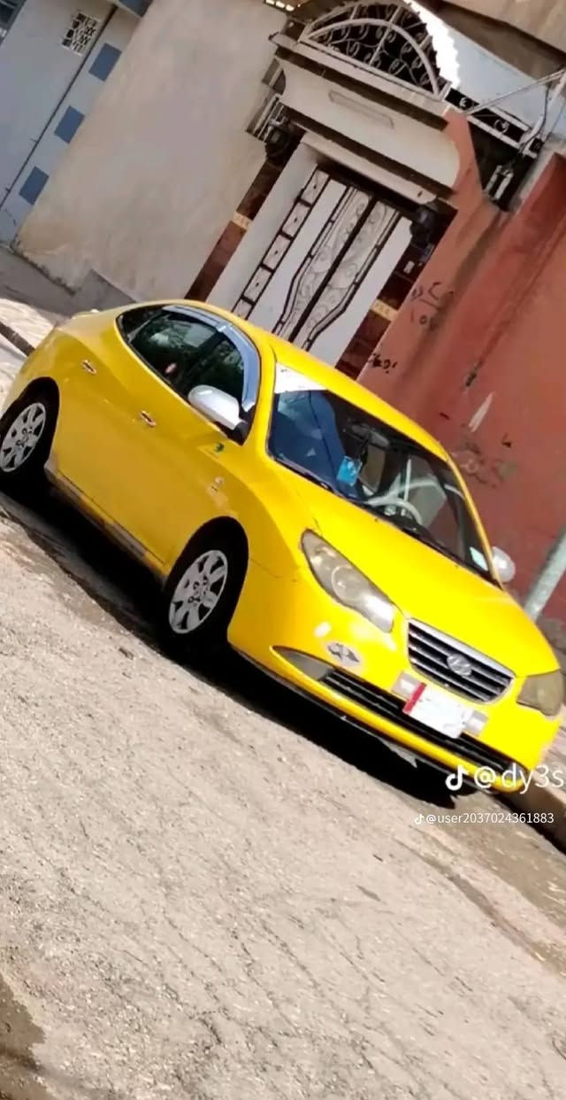 السلام عليكم افانتي 2007 للبيع رقم بغداد سنويه ساقطه صار لها شهرين ضرر فقط بوند بلد واخل سياره بلا صبغ وبلا معجون-***********

نص مكتوب في الصور:
- HONOR X9c
- @dy3s
- @user2037024361883