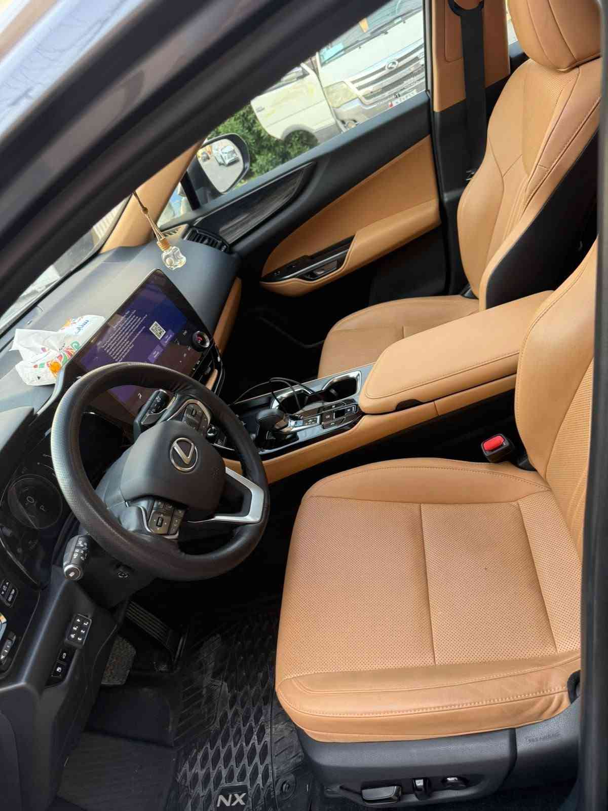 السلام عليكم
لكزز 2024  NX 350h
السعر :270رقم بغداد
اللوان : فيلي
عداد المسافة : 17km
ملاحظة السيارة : جاملغ وبنيد فقط
ارباگ ستيرن طاك 
سياره كامله و جاهز دينار مصرف مابيها ✅

فول فول مواصفات 1/1
خمس كامرات
فتحة سقف بانوراما
فورويل(𝐀𝐰𝐝)
بصمة ابواب
بصمة تشغيل 
تشغيل عن بعد (𝐑𝐞𝐦𝐨𝐭𝐞 𝐒𝐭𝐚𝐫𝐭)
شاشة دشبول ديجيتال
 هاند بريك بصمة  
اوتو ستارت (𝐀𝐮𝐭𝐨 𝐒𝐭𝐚𝐫𝐝)
اوتو ستوب (𝐀𝐮𝐭𝐨 𝐒𝐭𝐨𝐩) ‎
رادار امامي (تحديد مسار)
رادار جانبي  (نقاط عمياء)
رادار خلفي (التحذير من الاصطدام)
حساسات امامي
حساسات جانبي 
حساسات خلفي 
كشنات جلد 
كشنات كهربائي
كشنات خزن+ميموري 
كشنات تدفئة
تحكم استيرين
استيرن تدفئة
تبريد لمس
تبريد مركزي 
لايتات 𝐋𝐞𝐝 عدسة زينون بيلادي
بلوجكترات 𝐋𝐞𝐝 بيلادي
بكلايتات 𝐋𝐞𝐝 بيلادي
ويل كروم
داخل اصفر قرميدي
وبعد هواي مواصفات …
تفاصيل اكثر 
☎️ [*********** مكان السيارة بغداد المواصلات
