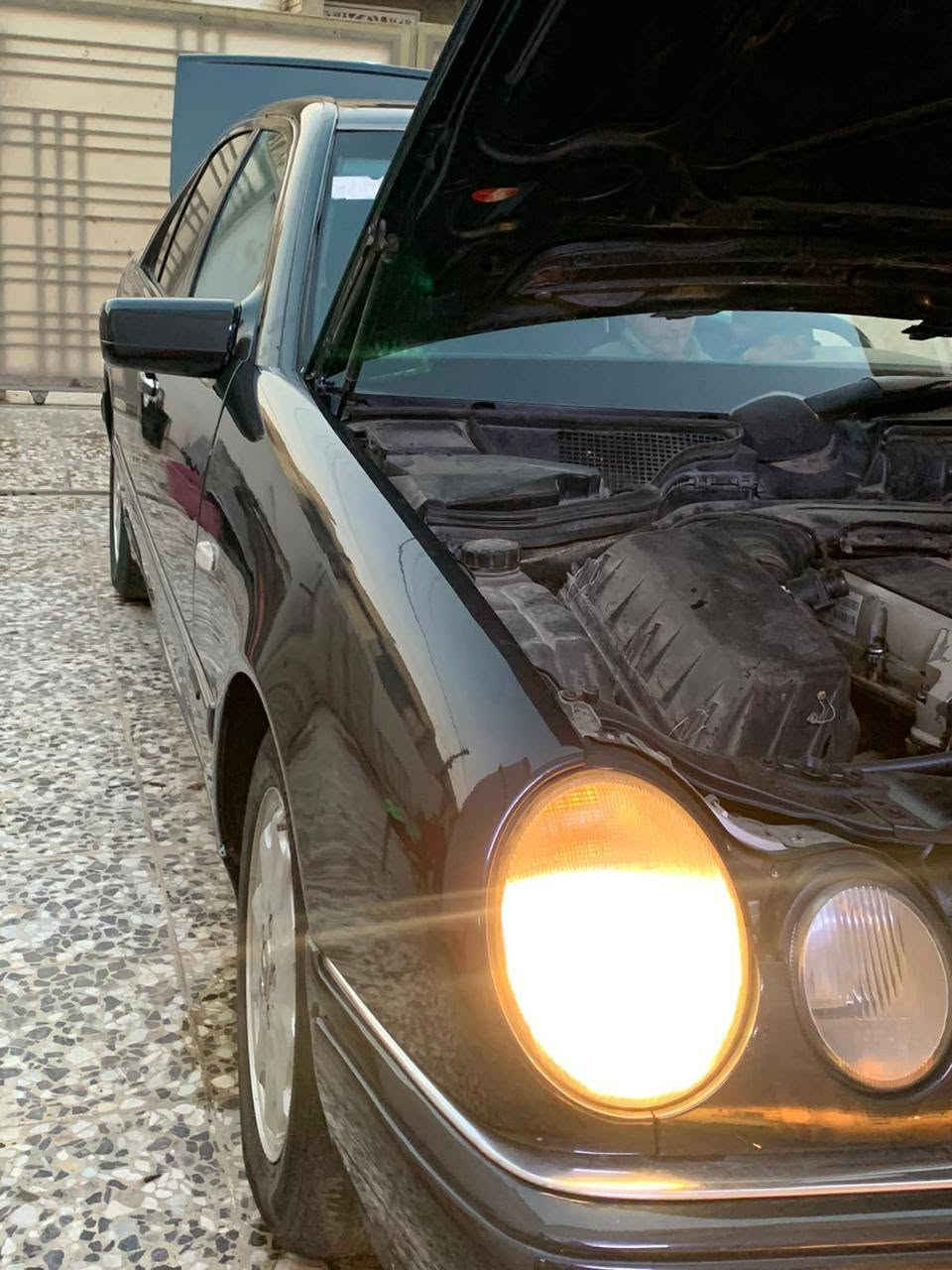 سلام عليكم سياره موديل 1996
سياره كير محرك شرط تخم تاير باتري كله جديد صبخ جماليه شرط تحويل السعر 75وبيه مجال العنوان بغداد رقم الهاتف ***********
