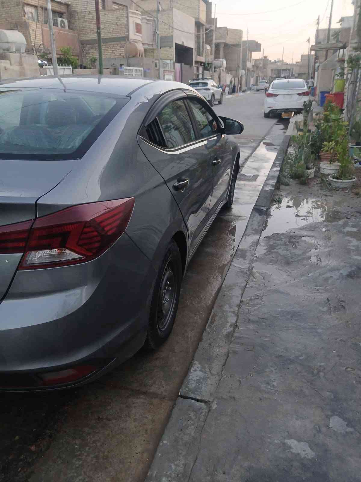 النترا 19 حادثه بنيد فقط سياره جديده دواخل جدد مكينه كير تبريد مكفولات سياره جديد سعر 120 مكان حله شراي اتصل ***********

نص مكتوب في الصور:
- BidCars - Your Best Car Broker bid.cars
- 3 / 10
- bid.cars/en/lot/1-381
- 2019 HYUNDAI ELANTRA, SE
- KMHD74LFXKU653503
- 1-38181861
- BidCars - Your Best Car Broker
- bid.cars
- bid.cars/en/lot/1-38184861 1 / 10 BidCars - Your Best Car Broker bid.cars
