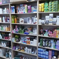 رفوف MDF تركي • ١٦ قطعة • نظافة ٩٥%