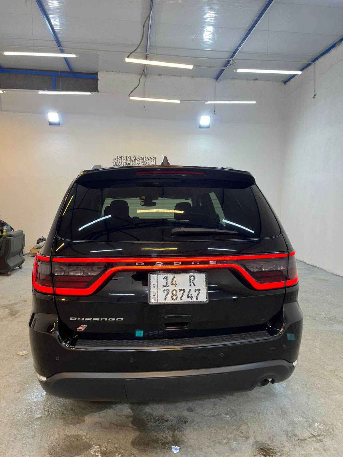 سلام عليكم دودج دورنكو موديل 2022 مواصفات (SXT.AWD) ماشيه 63 الف السياره جديده جاهزه من كلشي الحادث مرفق بلصور + ايرباكات كلها طاكه ومرجعه بلاد شغل  رقم بصره حره باسمي حلو تجي وتشوف بعينك السياره حلوه كاعده 
مكان السياره البصره ياسين خريبط السعر (272)

اثير : *********** البصرة, العراق

نص مكتوب في الصور:
- BIDCARS
