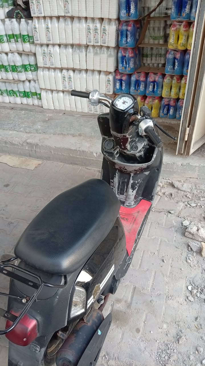 سلام عليكم دراجه البيع بوليس دراجه كفاله عامه صاله5يام من نزلنته دراجه حته باتري بعدني مل حطله  وماطلع بيه  بس مرة وحدة سعر مليوان 300 وبيه مجال   *********** تصال على  هاذ الرقم  وبخدمه مكاني ميسان العمارة
