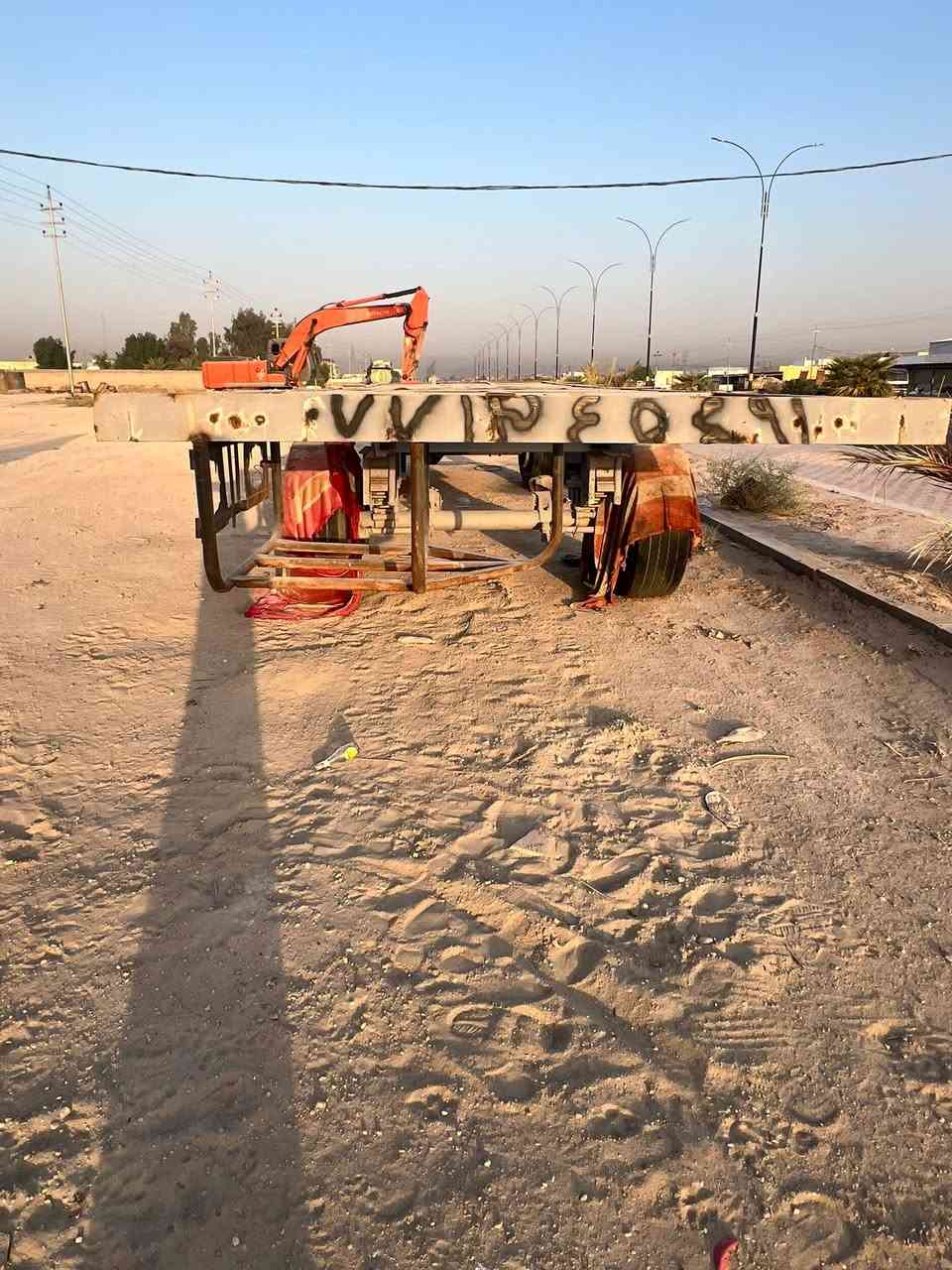 شاصي للبيع 9*3 تواير 22.5   السعر3 مليون ونص   

مكانه الانبار عامرية الفلوجه.     

***********
