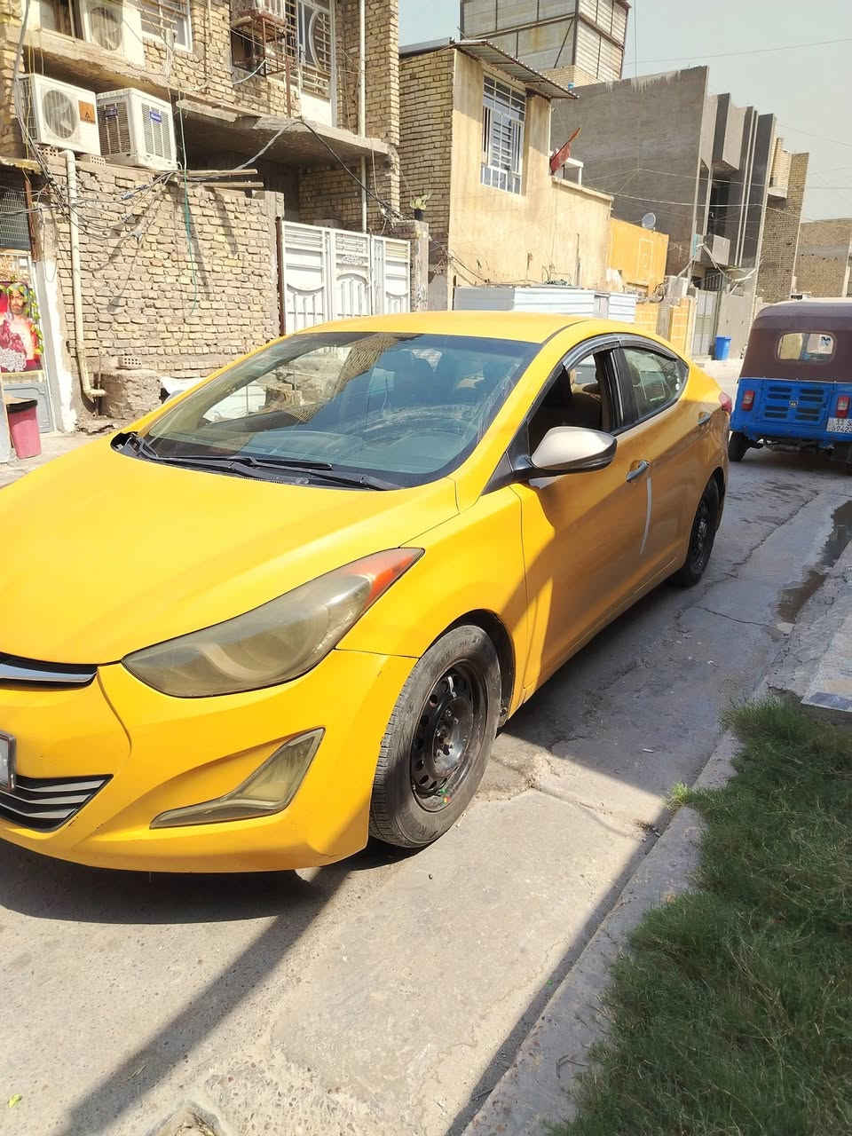 السلام عليكم للبيع
النترا وارد امريكي 2013

رقم بغداد باسمي تحويل ثاني يوم 

ليبل واحد حادث بسيط جدا حادثها جاملق ايسر

محرك 2000 دوش 

السياره نظيفه واستخدام شخصي

مانع انزلاق

منفذ usb

منظومه عدسات LED جديده قبل شهر شديتها 

 ملاحظه وين ما يعجبك تفحص افحص

السعر97 وبيها مجال حك الجيه 

مكان سيارة بغداد الشعله 

للاستفسار  ***********
