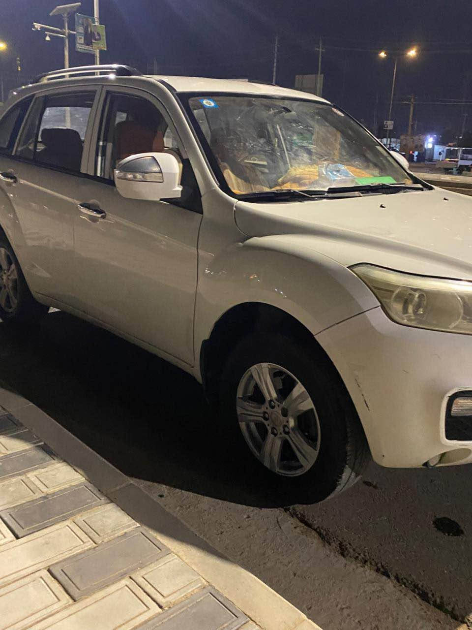 سلام عليكم
سياره ليفان x60  موديل 12 سياره كفاله من ضربه وتبديل وصبغ مكينه كير كفاله حداديه جديده تخم تاير جديد سياره بسمي سنويه هسه نفذت تبريد عوزه كنبريسر سياره جاهزه عده تبريد مكاني ميسان  البيع فقط 

*********** عمارة, ميسان
