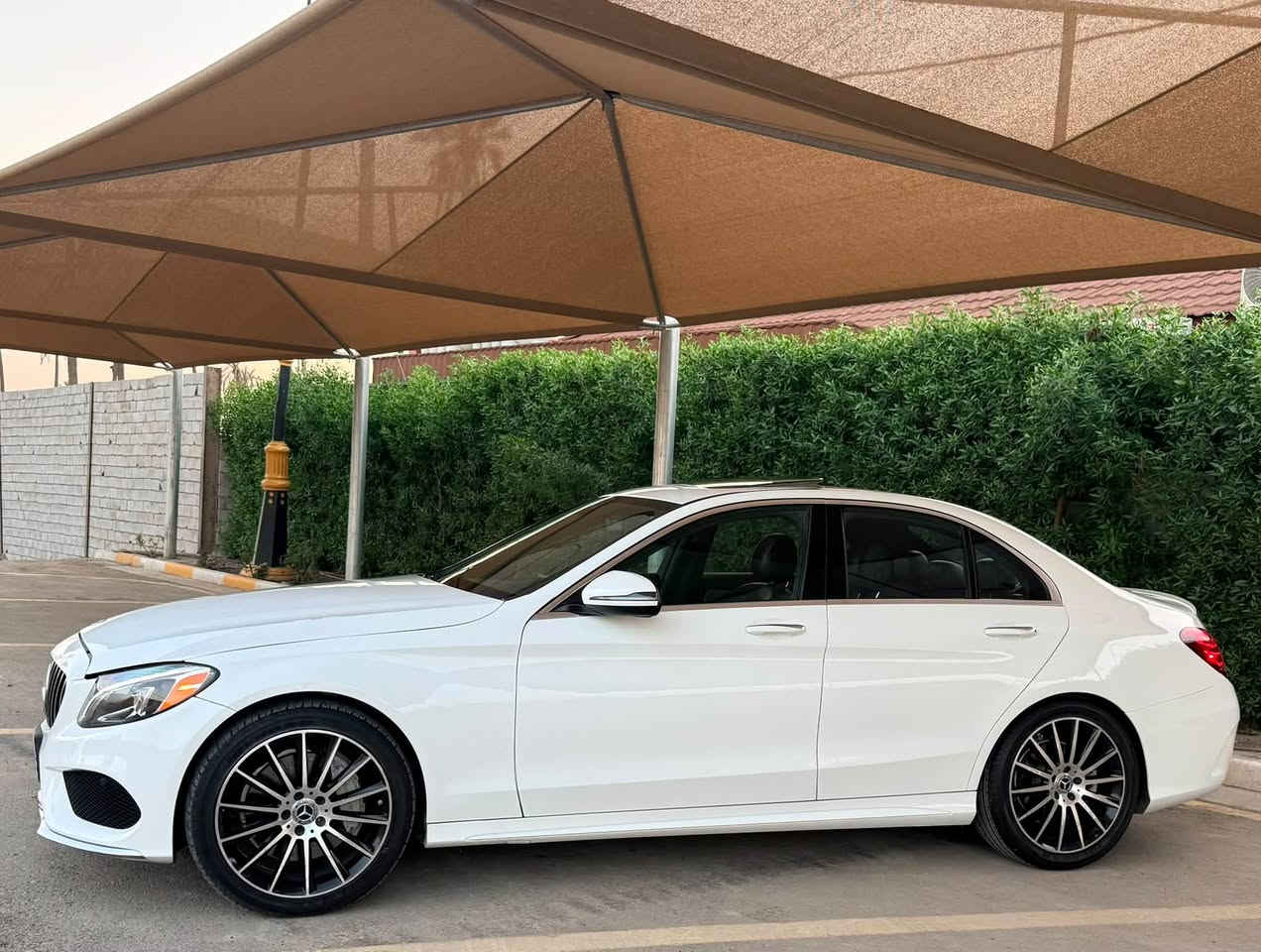 AMG C300 • ٢٠١٨ • بدون ايرباك