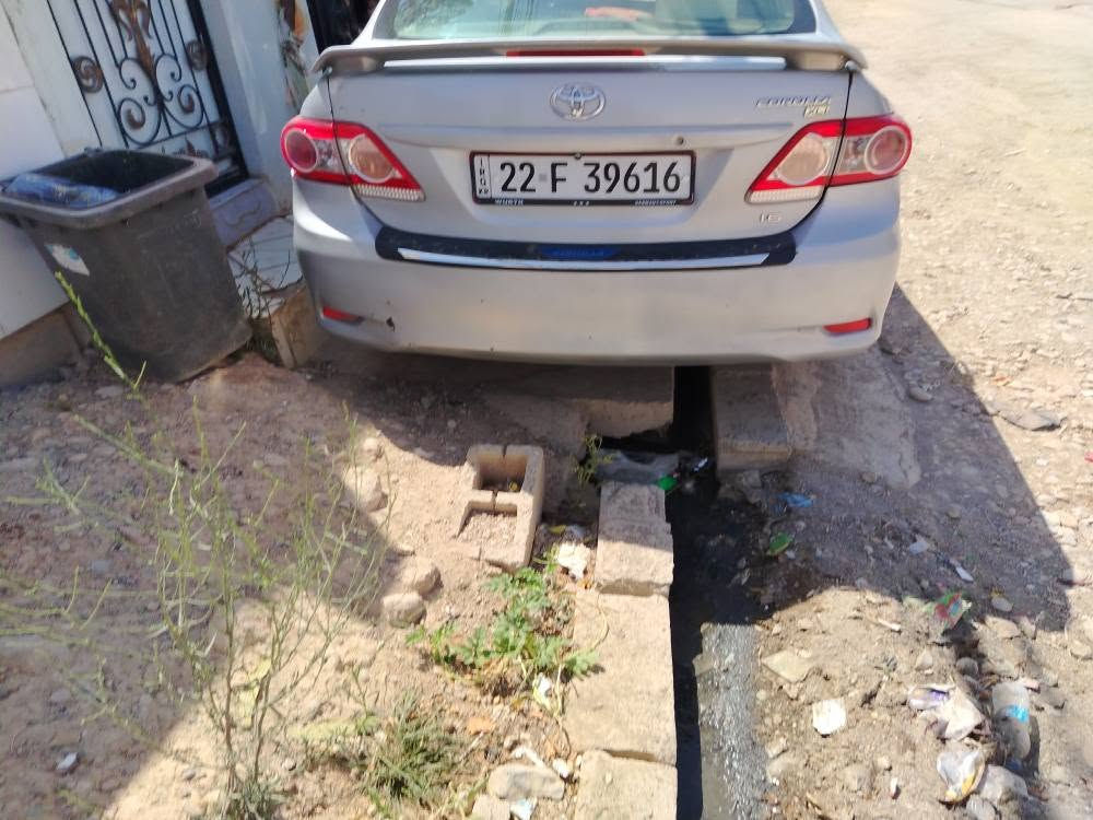 سيارة مال بيت نظيف تحويل وغرامة كير ومحرك كلها بشرط سيارة باسمي بيها قطعة واحد جاملغ خلف سايق ٣ مكانات بارد سنوية 2030 سعر 110 مجال بسيط مكان بحركة اذا مو شراي رجاء لاتكسر سعر الحلال *********** أربيل, العراق
