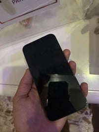 ايفون 15 برو ماكس • ٢٥٦ • بطاريه ٨٢٪