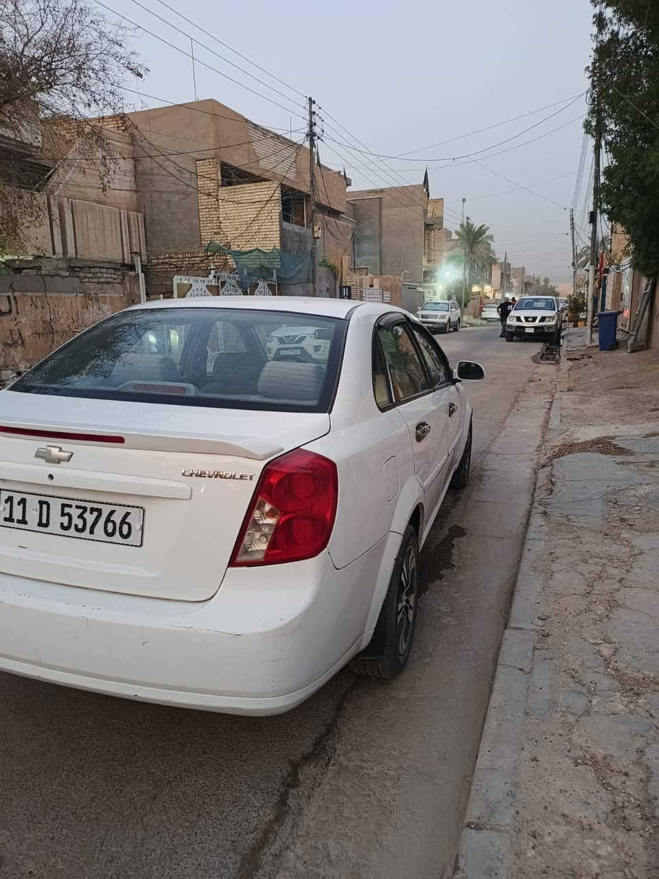 السلام عليكم 
اوبترا ٢٠١١ رقم بغداد باسمي تحويل ثاني يوم 
گير وكهربائيات وتبريد وصدر امامي خلفي كله جديد بالچيس 
مكينه فقط بطالة واويل بم 
بيهه قطعتين لو ٣ ما اذكر تجي تكلب وبخدمتك 
مكانهه بغداد الامين الثانية للاتصال ***********
سعرهه ٦٠ وبيهه مجال بسيط

