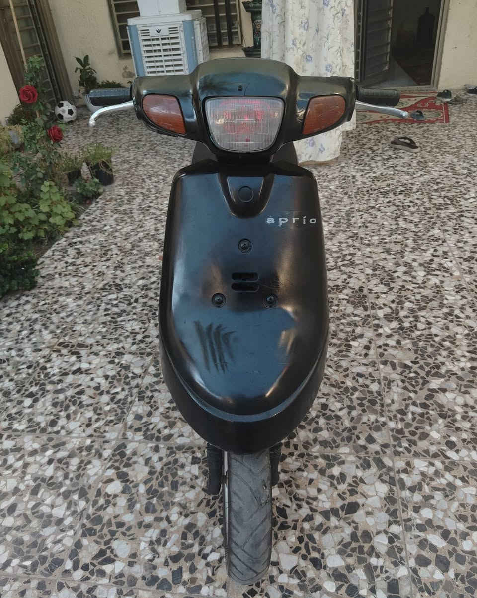 سلام عليكم دراجة بطة 2000 دبل سڪليتر للبيع السعر 350 الف وبيها مجال حق الجية
 ارقامي 🔴
👈🏻 *********** اثيـر 👉🏻
👈🏻 *********** اسيا 👉🏻
متوفر واتساب و ماسنجر
ــــــــــــــــــــــــــــــــــــــــــــــــــــــــــــــــــــــــــــــــــــــــــــــــــــ
العنوان:  كربلاء المقدسة حي عامل مقابل مول الباقر التجاري (ع) يعني السوق الاخير
ــــــــــــــــــــــــــــــــــــــــــــــــــــــــــــــــــــــــــــــــــــــــــــــــــــ
👈🏻 تفاصيل الدراجة 👉🏻
ــــــــــــــــــــــــــــــــــــــــــــــ
1. الدراجة مجفتة مرة تجفيت حراري وكالة
2. نظافة الدراجة 90٪ خارجي 80٪ داخلي
3. مكفولة كفال على الكير و الهندر 
4. مختمة ختم شركة كما موضح بصورة
5. عداد السرعة شغال و عداد البنزين شغال
6. تحتوي على 2 سويجات اساسية و احتياطي
7. قفل سكان و قفل جنطة و قفل اكسل مكفول
8.مكينة ناعمة جدا خير من الله 
9.نوقص فقط باتري
10. كلوب امامي و خلفي شغال
11. اشاير دبل امامي و خلفي شغال
12.تايرات بلادي صالنصة بلادي كلة بلادي
13. الوجه مصبوغ طافي للجمالية
ــــــــــــــــــــــــــــــــــــــــــــــــــــــــــــــــــــــــــــــــــــــــــــــــــــ
