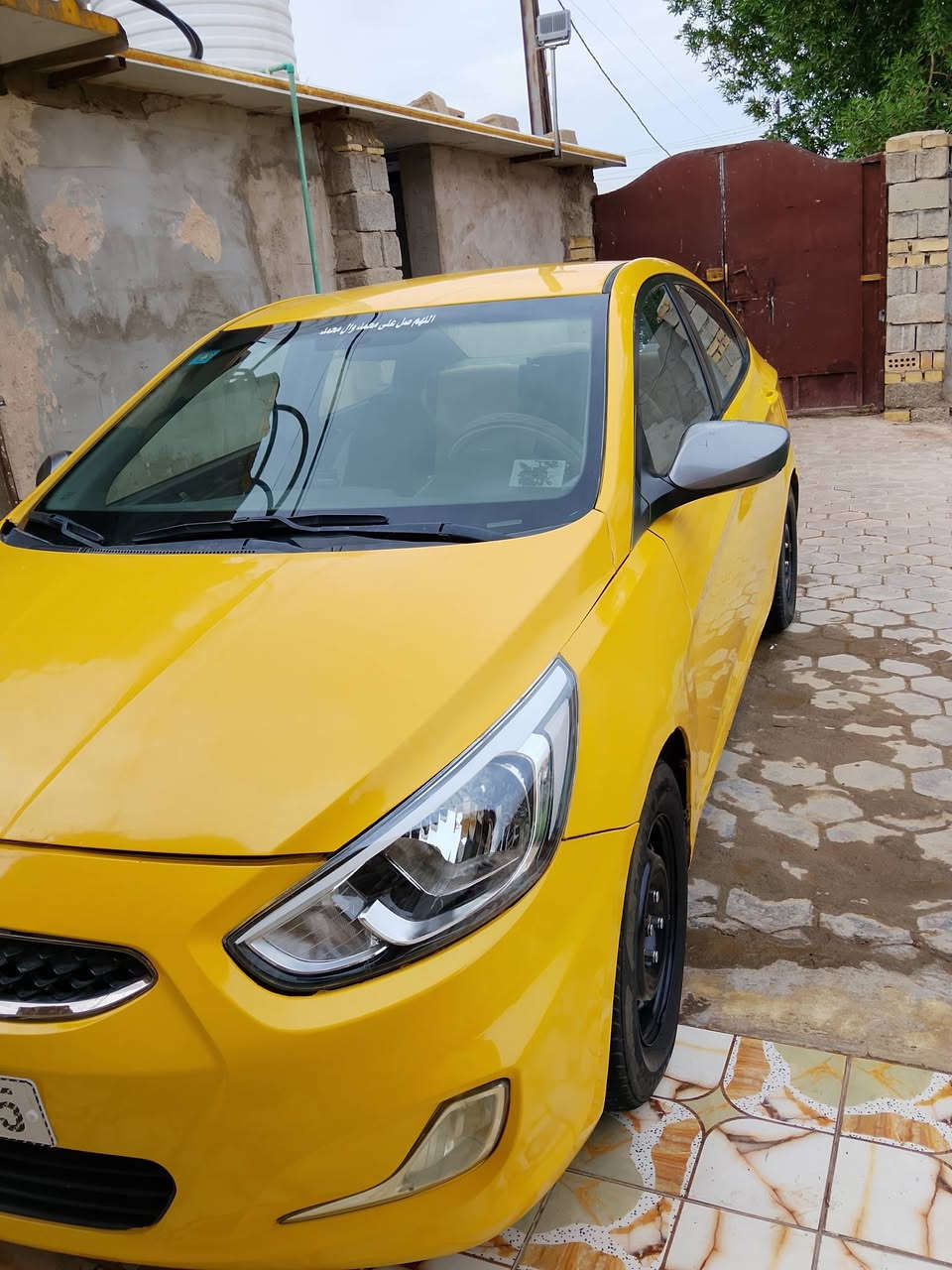 اكسنت امريكي • موديل ٢٠١٤ • محرك بخير