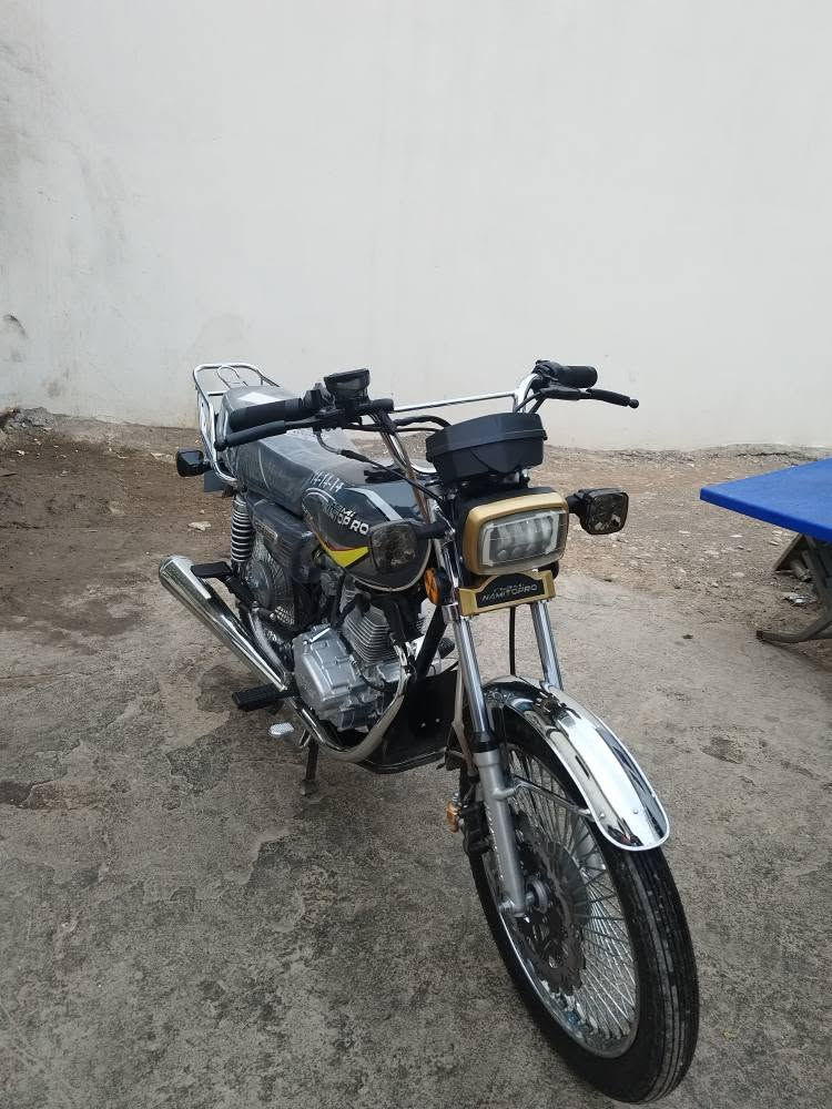 ئەم مانتۆڕە بۆ فڕۆشتن  نامی تووبڕۆ سفڕە مەکینە  کەپس بە شەرتی دارو بەرد بورغی بۆ بورغی بەشەرتە مەنەفێس و حەقدە سەحری 650 مەجالێکی کەم لە هەولێرم *********** أربيل, العراق

