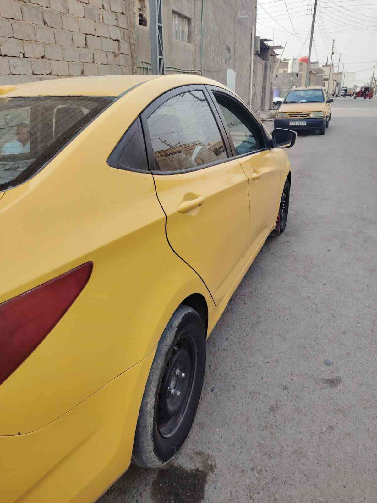 اكسنت • للبيع • اتصال
