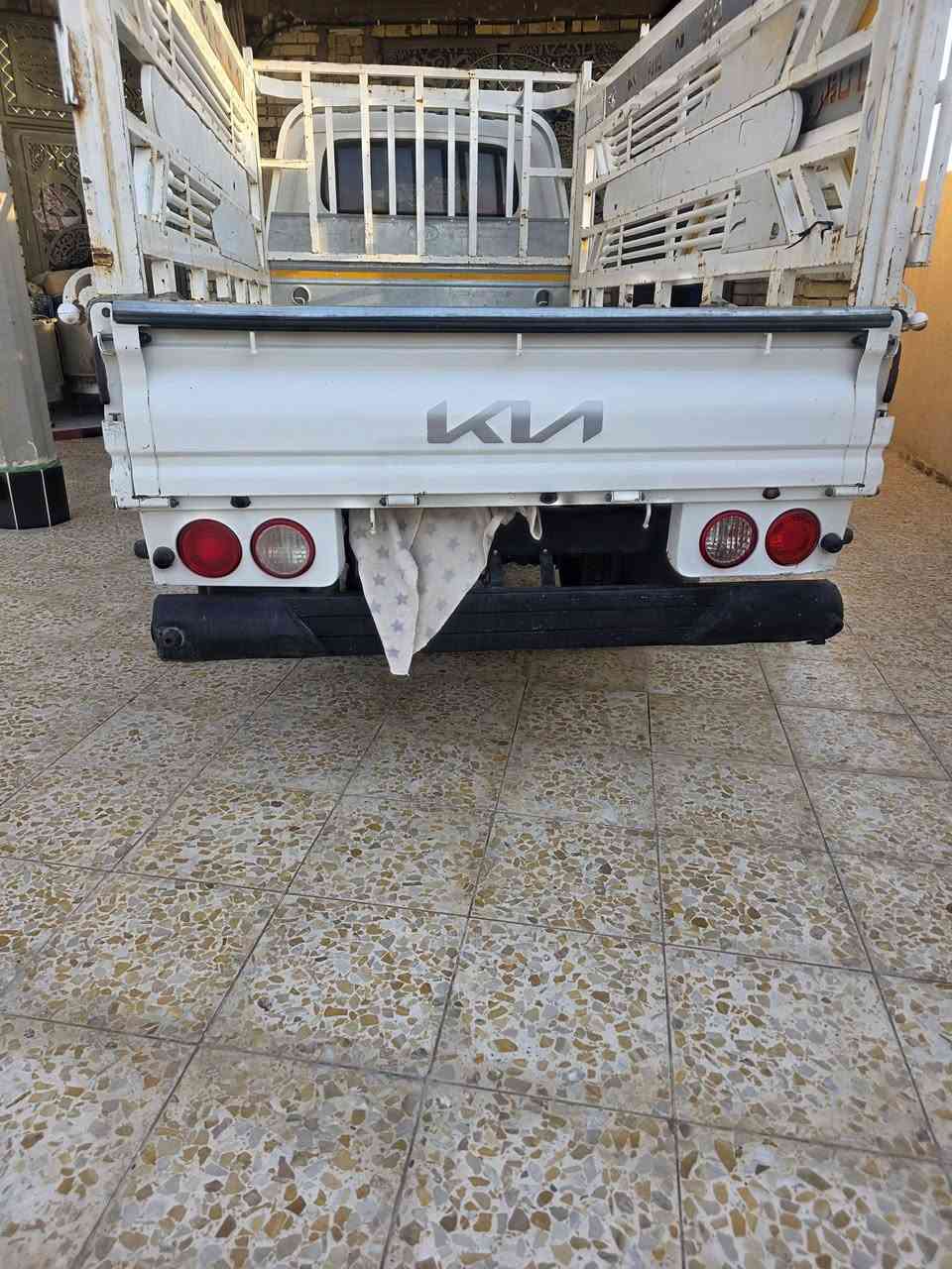 ادوات ادوات دخول جديد 18كيه فحل سبلاين كامله من كلشي مكينه كير تبريد حداديه تخم تاير كوري اصلي هسا شاده بدون محجر العنوان ميسان السعر 70بيها مجال قليل ***********
