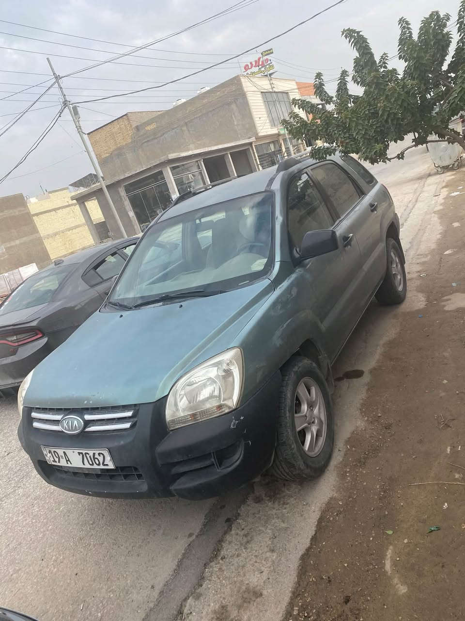 كيا سبورتج 2006 محرك 2000 دوش مكفول
سيارة وارد امريكي ع صبغ امريكا بيها جراد بسيط 

رقم كربلاء 

السعر 78 وبيها مجال
***********
