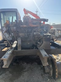 مواد حتياطيه هيتاشي للبيع التصال علأ الرقم 07711715936//07810830417  ن...