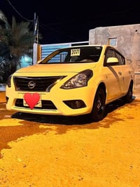 للبيع نيسان صني مديل 2021 كفاله عامه بيهه اربع اصابيع يم البك لايت الخ...