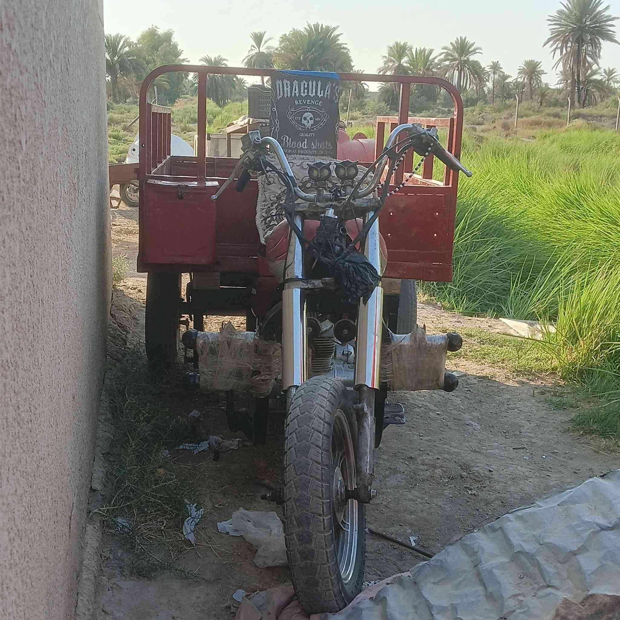 سلام عليكم ستوته للبيع رقم اسود مكينه صقر موديل 2019 السعر 750وبيها مجال اتصال على رقم ***********
