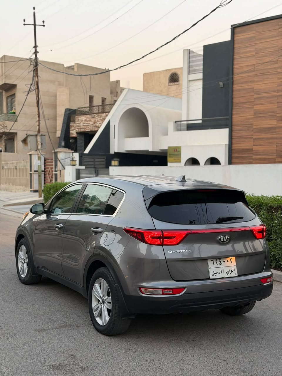 السلام عليكم كيا سبورتج ٢٠١٩ وارد امريكي بدون حادث بدون ايرباك جاملغات خلفية كلير وجاملغ امامي بدون ضربة بجم كبس 
محرك وكير مكفول تبريد ثلج رقم اربيل تحويل او وكالة العنوان بغداد حي العدل السعر ١٢٥ ورقة الرقم ***********
