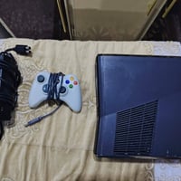 جهاز اكس بوكس 360 للبيع جهاز نظيف شغال سعر 85 وبي مجال العنوان بغداد ا...