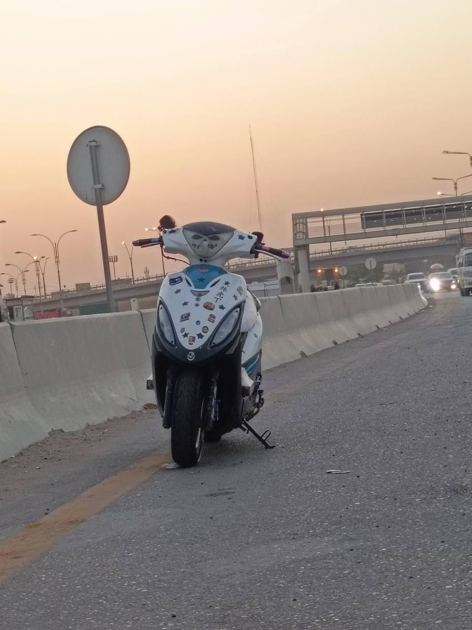 سلام عليكم دراجه كامكو جي فور دراجه نضيفه وحلوه وشلعه ومعدل مكينه مامفتوحه سعر550وبيها مجال عنوان نجف شارع المطار استفسار عل رقم ‏‪***********‬‏
