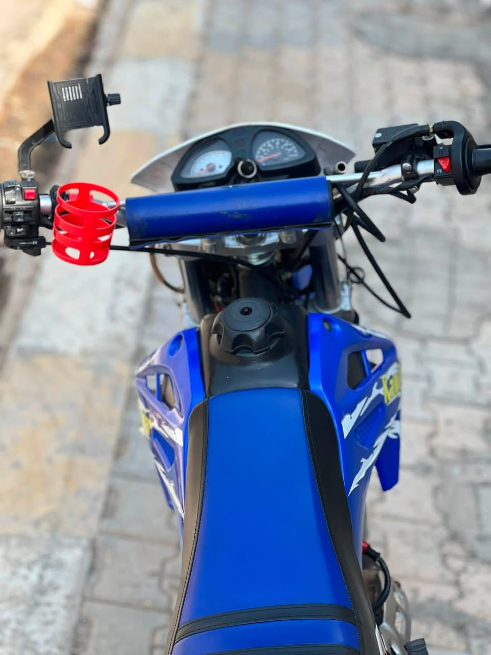 السلام عليكم قفاز للبيع

كاويار موديل 25 
محرك 250cc سوبر سفاري ورقه وحده مال معرض 
كهربائيات شغال القفاز جبلي نمره واحد تعليك 
المو شراي يعبر المنشور 

☎️ ***********
