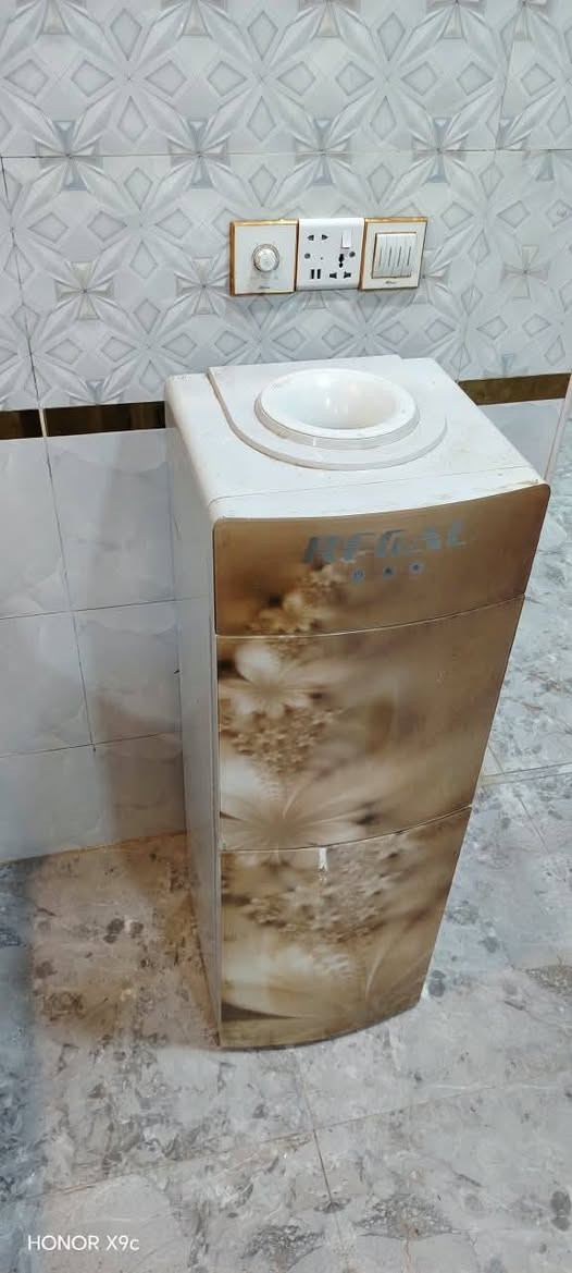 براد ماء • بارد وحار • شغال