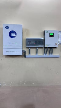 انفيرتر 3.6kW • بطارية ايبوزا 24V • ٥ امبير ليلي