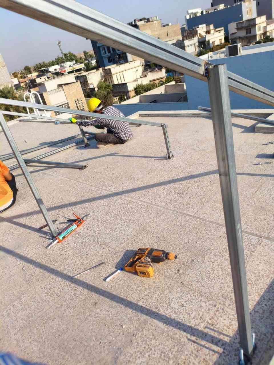 ☀️ الشروق للطاقة الشمسية
الحمدلله تم بحمد الله تنصيب منظومة طاقة شمسية في مدينة الموصل – حي المهندسين.

🔹 30 أمبير نهاري ☀
🔹 30 أمبير ليلي 🌃
🔹 14 لوح Longi Hi-MO X10 – 645W
🔹 إنفيرتر Crown – 12.6kW | ضمان 6 سنوات
🔹 بطاريات  Crown – 16kWh عدد 2  | ضمان 6 سنوات

⚙️ تنفيذ هندسي مدروس، تركيب احترافي، ومكونات أصلية بضمانات حقيقية.

📞 للاستفسار والتواصل:
***********
***********

الشروق للطاقة الخمسية — شغل هندسي، وضمان حقيقي. ☀️
