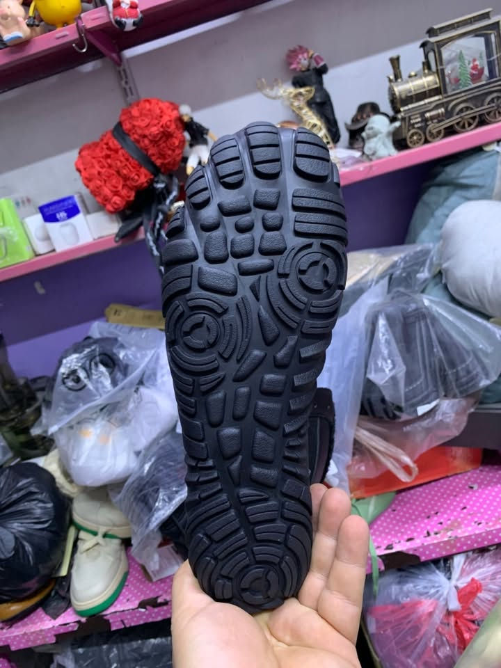 بوت عسكري • داخل فرو • مقاس ٤٤