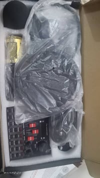 مايك بودكاست • موديل M800-V8 • نظيف