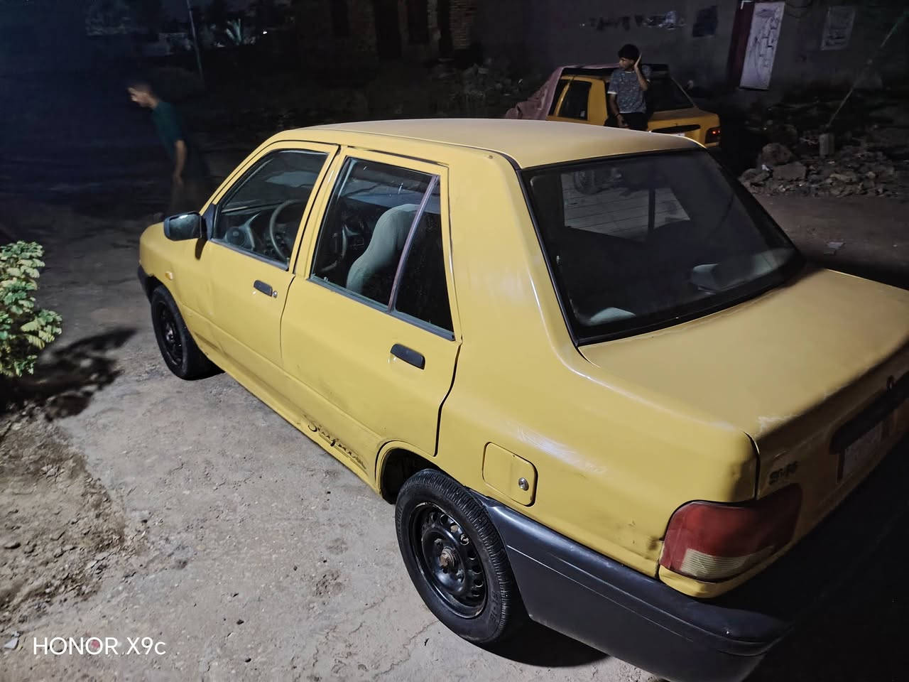 سايبه موديل 15سياره جاهزه مكينه بيهة بخار قليل. عليه هيئه ٢٩٠ السعر 23 وبيهة مجال ***********

