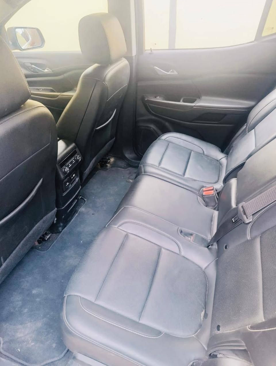GMC Acadia SLT 2023
مواصفات ال SLT المعروفة 
محرك 2000 تيربو رقم أربيل الجديد 
  السيارة بأسمي ابيع صبغ عام 
مكان السيارة ديالى 
السعر 150 ورقة قفل 
***********
