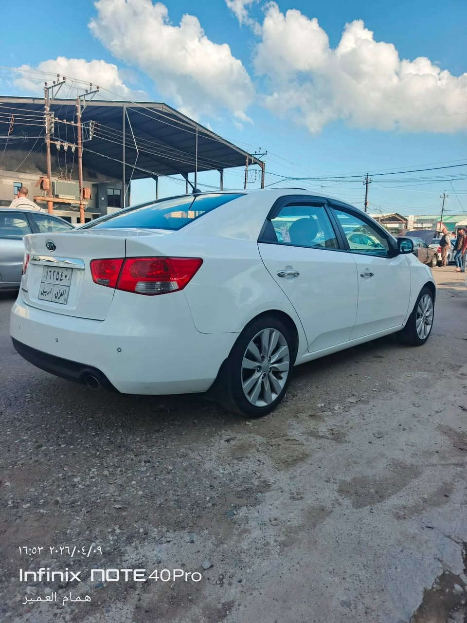 🚗 للبيع: كيا سيراتو 🚗
​المواصفات والتفاصيل:
​الموديل: 2012 (لون أبيض)
​المحرك: 1600 cc
​حالة السيارة: مكفولة من الصبغ، يوجد تعديل على البارد وكرت بسيط (ملاحظات بسيطة)
​الرقم: أربيل
​المميزات:
داخل اسود
​فتحة سقف
​تحكمات ستيرن
​شفتات بالستيرن (تبديل سرعات)
​تبريد لمس
​5 ويل كب حجم 17
​كشافات ضباب أمامية
​مقابض نيكل
​📍 المكان: الموصل
💰 السعر: للاتصال والتواصل مباشرة
📞 للتواصل والاستفسار (اتصال + واتساب): ***********
