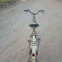 بايسكل للبيع سعر خاص التواصل 07861315893بي واتساب