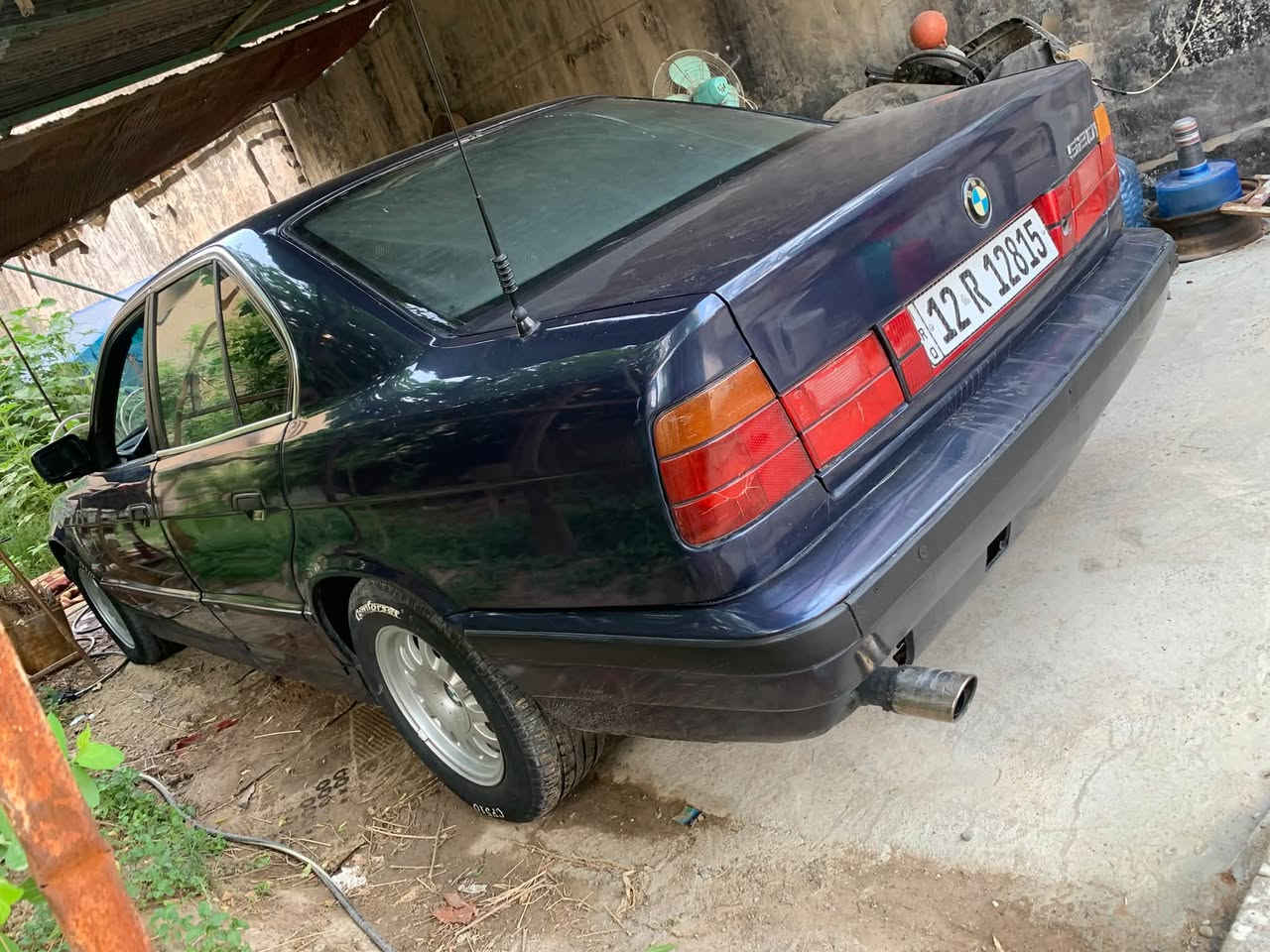 BMW للبيع 520 كير عادي 
تبريد ثلج ❄️
كابون بانزين بيها 
محرك كبس
موديل 1992
باسمي سنويه جديده 
وايرمنيه كلها شرط وشغاله
داخل جلد 
لايتات زنون اصلي
سعر 42 بيها مجال 
موصل حي الوحده قرب جامع الصابرين
***********

